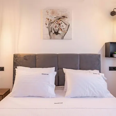Grouzi Loft